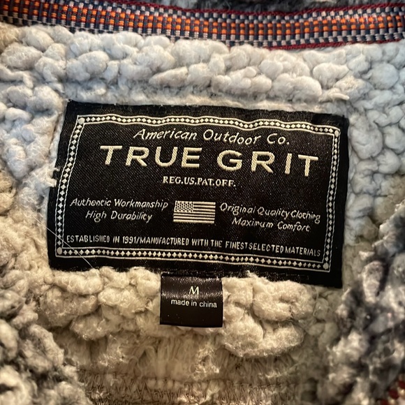 True Grit Sherpa Pullover - Picture 3 of 3